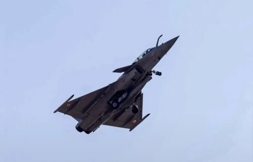 भारतीय वायुसेना का 'तरंग शक्ति-2026': जोधपुर में जुटेंगे अमेरिकी F-35 और फ्रांसीसी राफेल समेत 40 देशों के विमान
