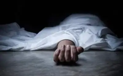 आंध्र प्रदेश: छात्र ने प्रेमिका को चाकू से मारा, दूसरी घटना में CM ने मेडिकल छात्रों को कुचलने पर कड़ी कार्रवाई के दिए निर्देश