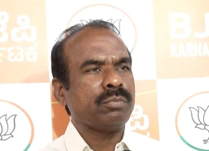 कर्नाटक: कांग्रेस सरकार की नीतियों के खिलाफ BJP का हल्ला बोल, 1 सितंबर से पदयात्रा का ऐलान
