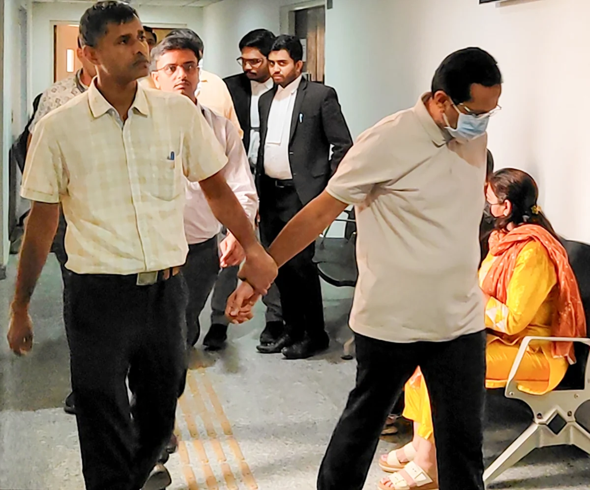 NEET पेपर लीक मामला: CBI ने 13 आरोपियों के खिलाफ दाखिल की चार्जशीट, NTA के 3 विशेषज्ञ भी शामिल
