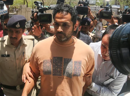 ट्विशा शर्मा मामला: वॉयस सैंपल में सहयोग न करने पर पूर्व जज गिरिबाला सिंह और बेटे की न्यायिक हिरासत बढ़ी