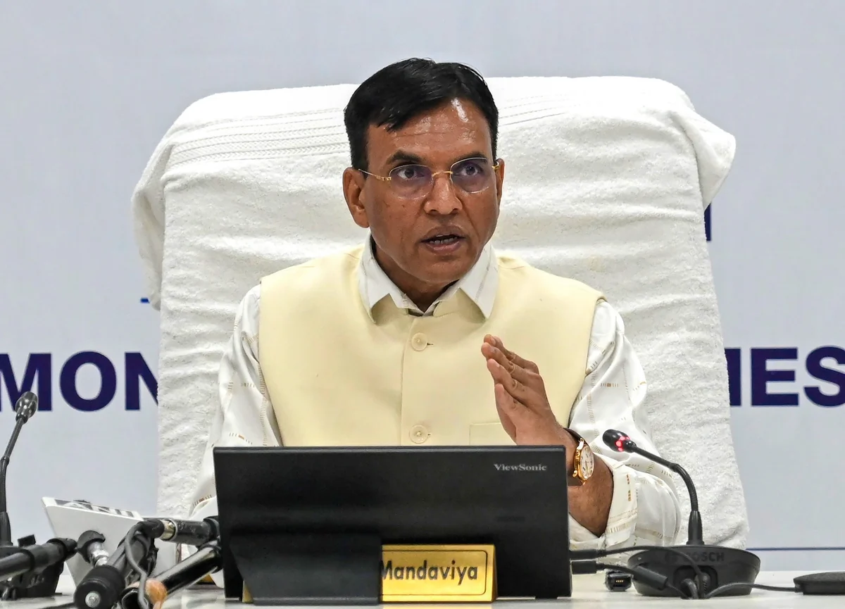 EPFO की कवरेज सीमा बढ़कर ₹25,000 हुई, 51 लाख से ज्यादा कर्मचारियों को मिलेगा फायदा