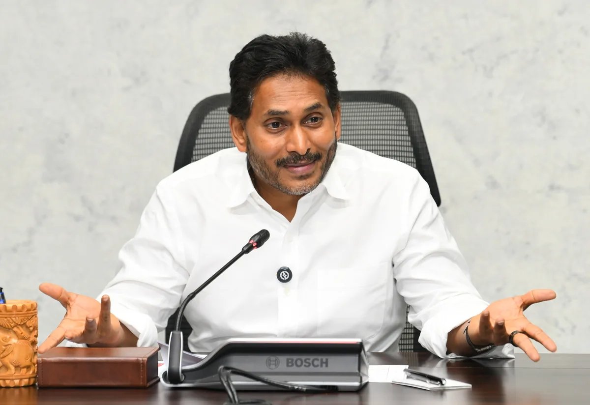 विशाखापत्तनम नाव हादसा: YSRCP ने मृतकों के परिवारों को 1-1 करोड़ और एक दलित परिवार को 10 लाख की मदद का ऐलान किया