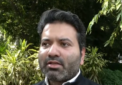 मस्जिद पर मौलाना मदनी के बयान पर सियासी हलचल, AAP विधायक आले मोहम्मद इकबाल ने किया बचाव