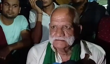 शामली: हरियाणवी गायक अंकित बालियान के पिता का धरना, बोले- 'बेटे के हत्यारे को सामने लाओ'
