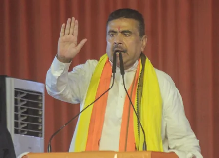 पश्चिम बंगाल: अवैध शराब और गांजे के अड्डों पर दो हफ़्तों में होगी कार्रवाई, CM सुवेंदु अधिकारी का सख़्त आदेश