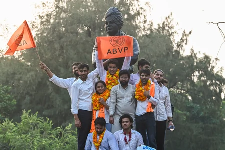 दिल्ली विश्वविद्यालय छात्रसंघ चुनाव में ABVP का दबदबा, भाजपा ने नतीजों को विपक्ष के लिए संदेश बताया