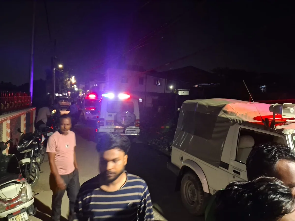 मुजफ्फरपुर: घर में बुजुर्ग दंपति की हत्या, चाकू से गोदा गया बैंककर्मी का शव, पत्नी का गला घोंटा
