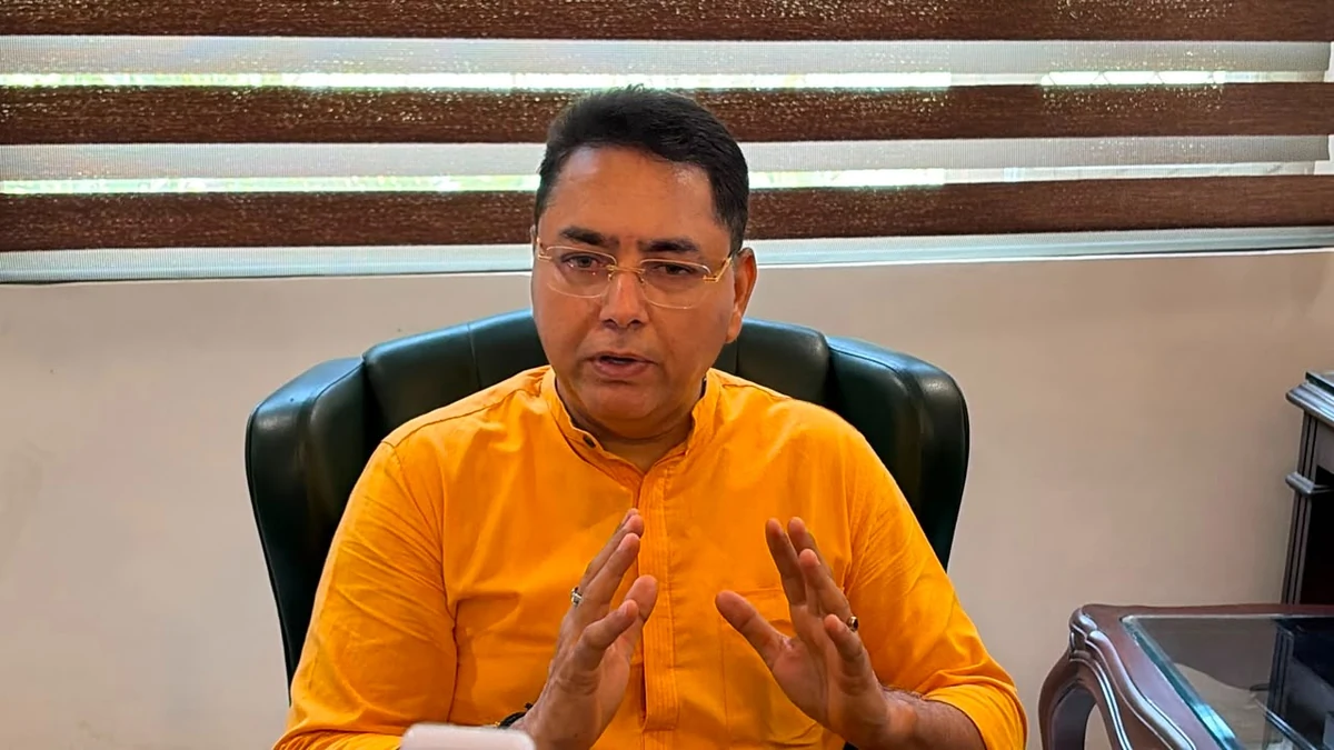पंजाब: बिजली हड़ताल से किसान परेशान, 'आप' सरकार ने कर्मचारियों से काम पर लौटने की अपील की
