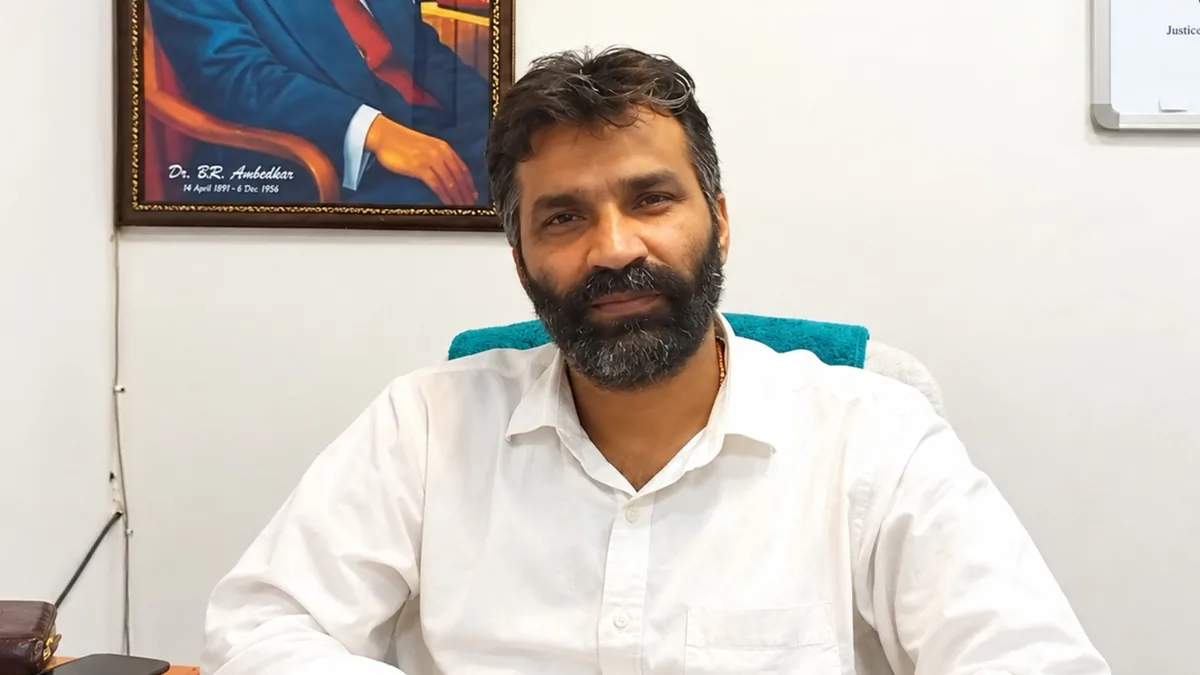जम्मू-कश्मीर: नाबालिग आदिवासी बच्ची से दरिंदगी और मौत पर आक्रोश, SC/ST एक्ट के तहत कार्रवाई की मांग