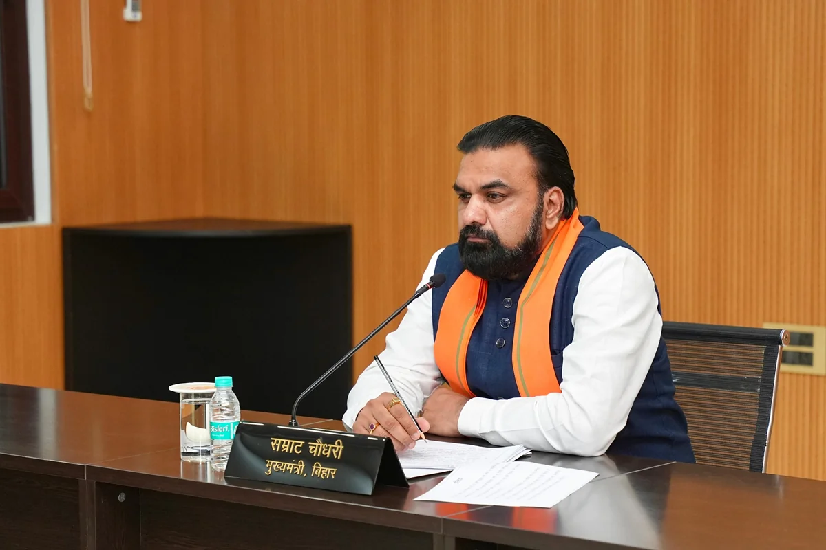 भरत तिवारी एनकाउंटर: जगदीशपुर के एसडीएम पर गिरी गाज, पटना मुख्यालय अटैच