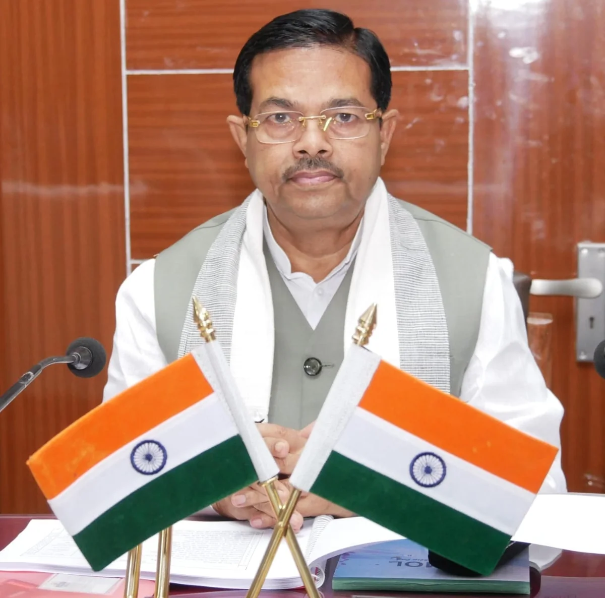 भारत में शराब सबसे बड़ा नशा: 15 करोड़ से ज़्यादा लोग करते हैं सेवन, सरकार ने लोकसभा में पेश किए आंकड़े