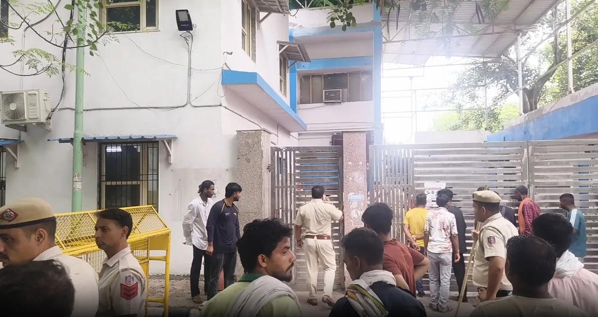 कल्याणपुरी में सफाई कर्मचारी की दिनदहाड़े चाकू मारकर हत्या, पुलिस ने आरोपी की पहचान की