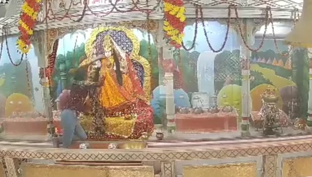 सिवान के दो मंदिरों में चोरी, पुलिस ने घंटों में सुलझाए दोनों मामले — तीन गिरफ्तार
