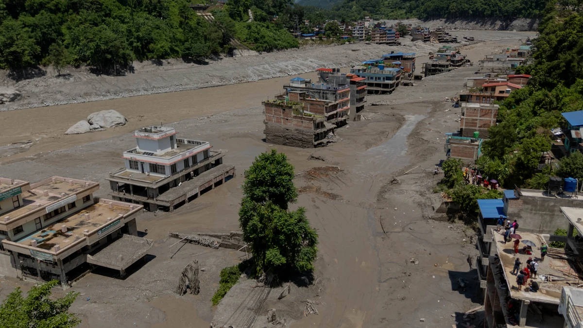 नेपाल में बाढ़ के बीच फंसे असम के नागरिकों के लिए सरकार ने जारी की 24-घंटे की हेल्पलाइन