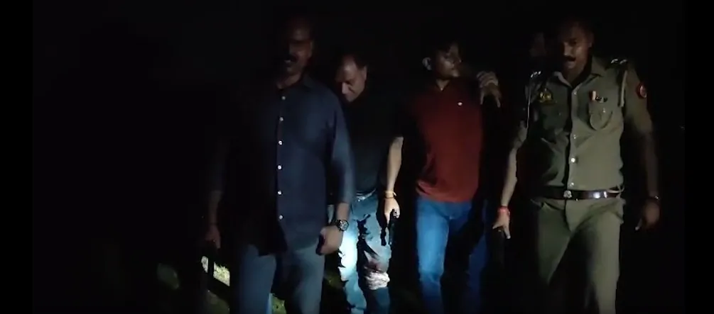 कौशांबी पटाखा फैक्ट्री विस्फोट: मुख्य आरोपी नौशाद पुलिस मुठभेड़ में घायल, गिरफ्तार