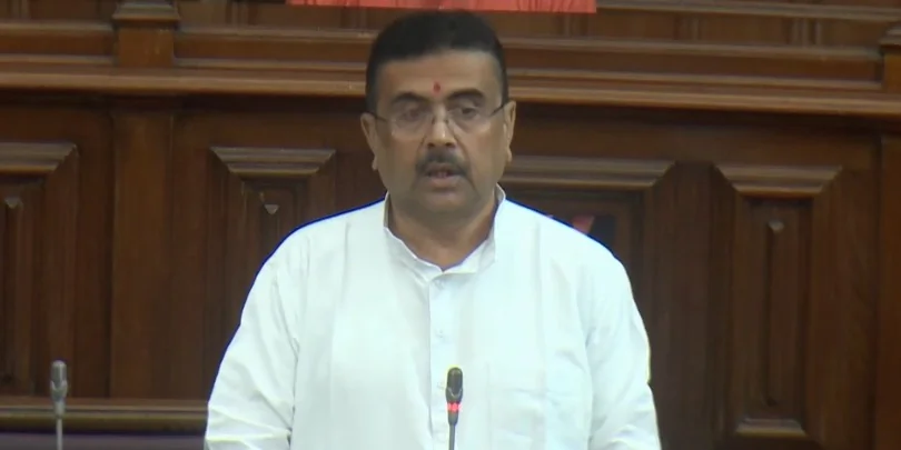 पश्चिम बंगाल: सभी सरकारी दफ्तरों में 1 सितंबर से कामकाज बंगाली भाषा में होगा अनिवार्य