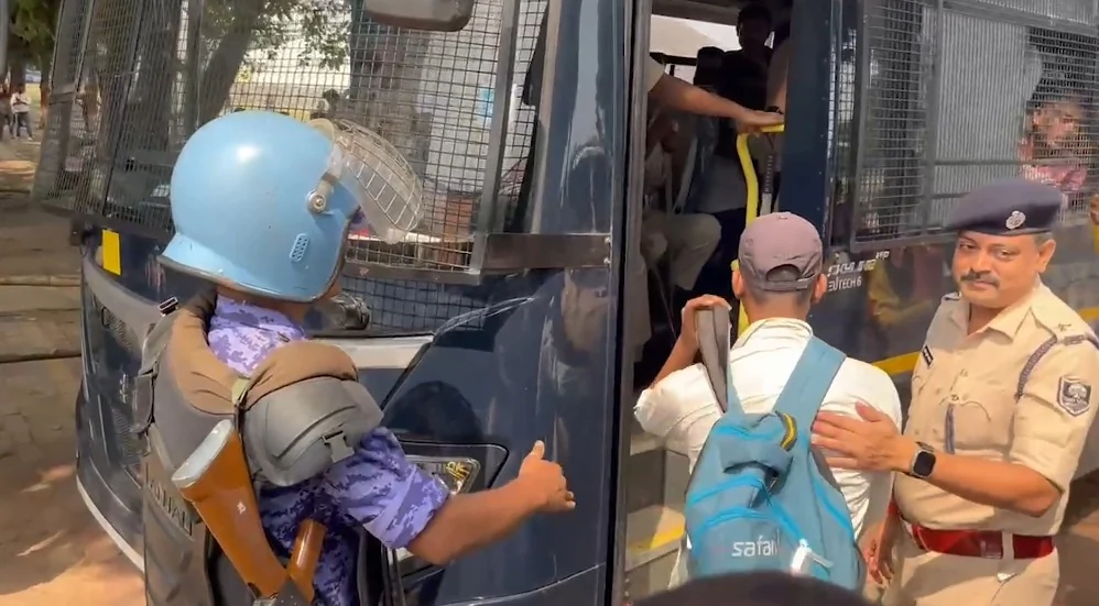 पटना: बिहार पुलिस ड्राइवर भर्ती में खाली पदों को लेकर हंगामा, पुरुष अभ्यर्थियों ने की ये बड़ी मांग