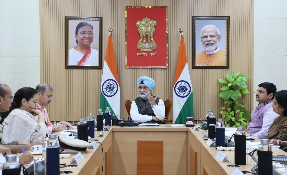 दिल्ली में कम दोषसिद्धि दर और बढ़ते लंबित मामले: उपराज्यपाल ने अभियोजन विभाग को दिए कड़े निर्देश
