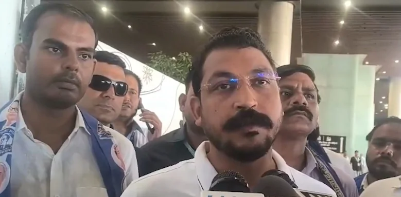 विनोद साहनी हत्याकांड: चंद्रशेखर आज़ाद ने मंत्री संजय निषाद से मांगा इस्तीफा, UP की कानून-व्यवस्था पर उठाए सवाल