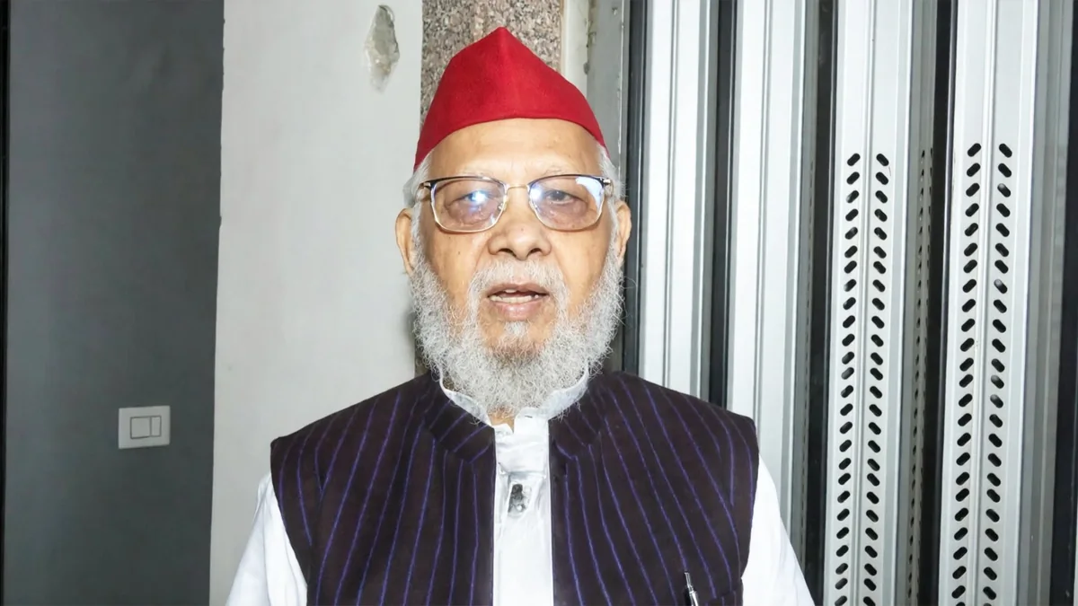 उत्तर प्रदेश 2027: चुनाव से पहले ही सपा-कांग्रेस गठबंधन में सीटों पर खींचतान, सम्मानजनक हिस्सेदारी की मांग