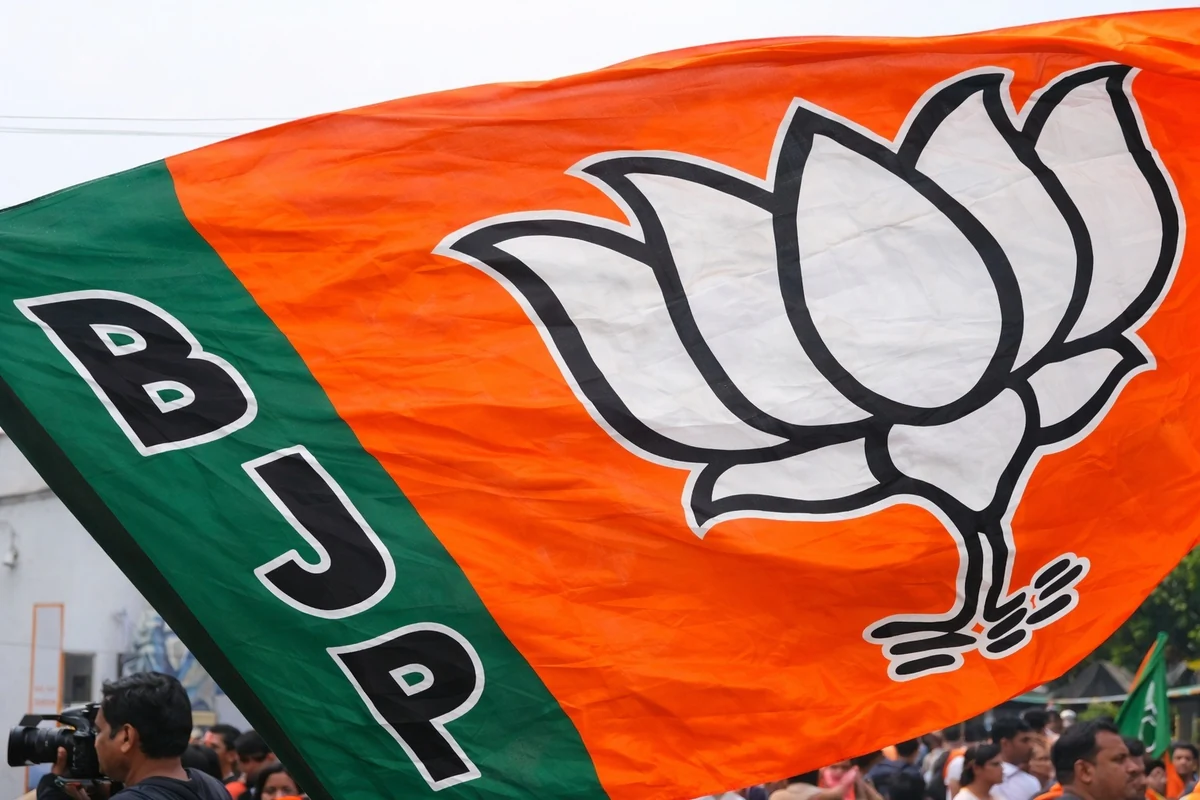 पश्चिम बंगाल उपचुनाव: नंदीग्राम और रेजीनगर सीटों के लिए BJP ने घोषित किए अपने उम्मीदवार