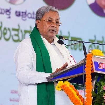 कर्नाटक में SC/ST आरक्षण वृद्धि रद्द: कांग्रेस और भाजपा में छिड़ा वाकयुद्ध, एक-दूसरे पर मढ़ा दोष
