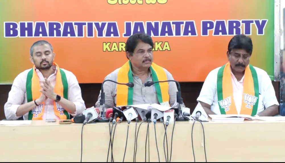 कर्नाटक: मंत्री नागेंद्र के इस्तीफे पर अड़ी भाजपा, सोमवार को विधानसभा घेराव का ऐलान