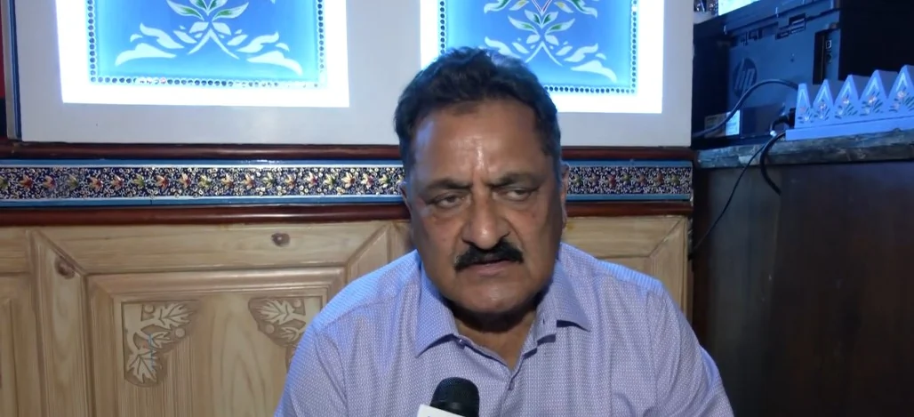 कश्मीरी पंडितों को धमकियां दुश्मन देशों की साजिश, कॉमेडियन के 'मजाक' पर भड़के किरण वट्टल
