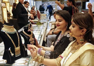 सोने-चांदी के निर्यात पर मिलने वाला सरकारी रिफंड घटा, निर्यातकों के मुनाफे पर पड़ सकता है असर