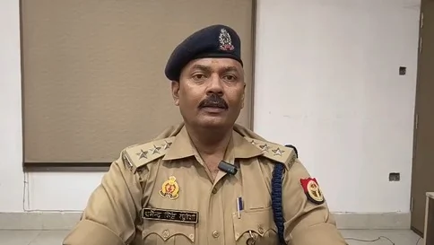 कानपुर देहात: शादीशुदा प्रेमिका से मिलने गए युवक को रस्सी से बांधा, तलवों पर बरसाए डंडे, वीडियो वायरल