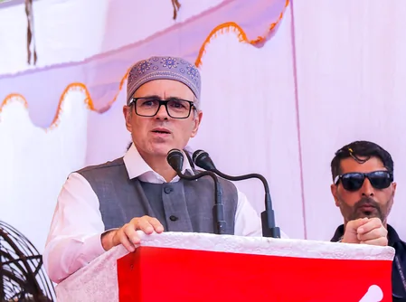 उमर अब्दुल्ला के 'विधायक खरीद' आरोप पर भाजपा का पलटवार, मानहानि का केस करने की चेतावनी