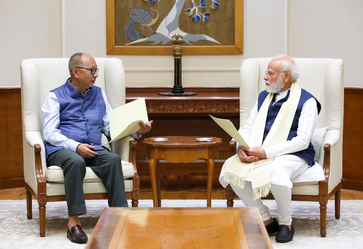मणिपुर के मुख्यमंत्री ने की पीएम मोदी और अमित शाह से मुलाकात, राज्य में शांति बहाली पर हुई चर्चा
