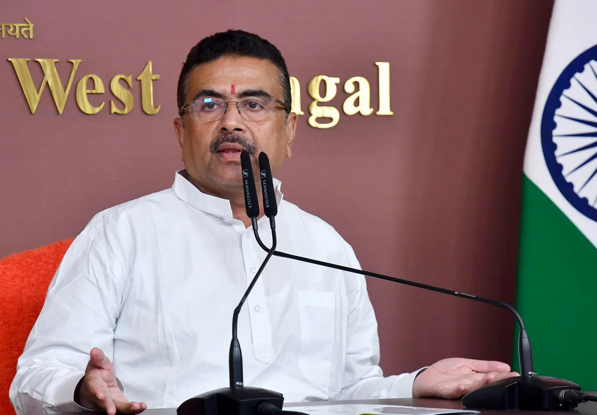 कोलकाता दुर्गा पूजा भगदड़: 19 मौतों की जांच के लिए न्यायिक समिति गठित, 3 महीने में देगी रिपोर्ट