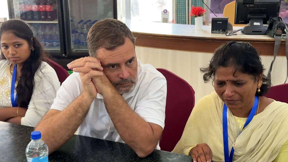 NEET पेपर लीक: राहुल गांधी ने पीड़ित छात्रों के परिवारों से मिलकर प्रधानमंत्री से माफी की मांग की