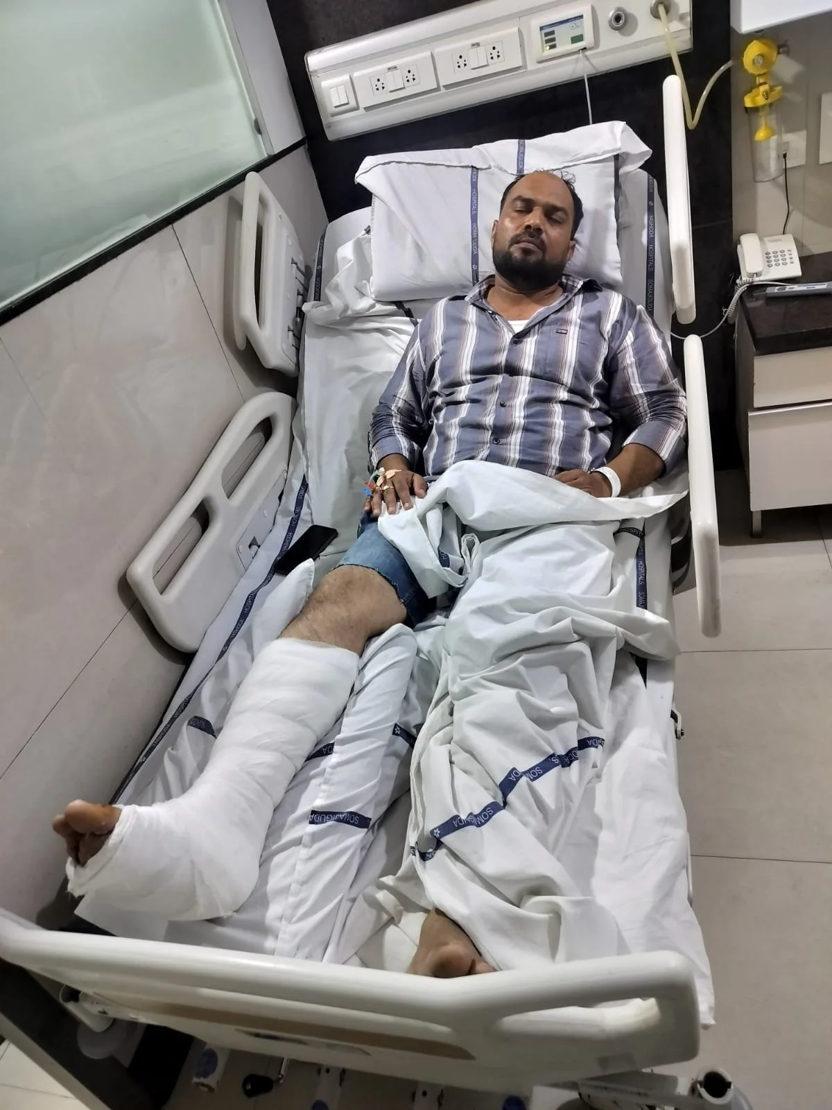 हैदराबाद: ड्रग्स तस्कर ने पुलिस टीम पर चढ़ाई कार, कांस्टेबल का पैर टूटा, दो अन्य घायल