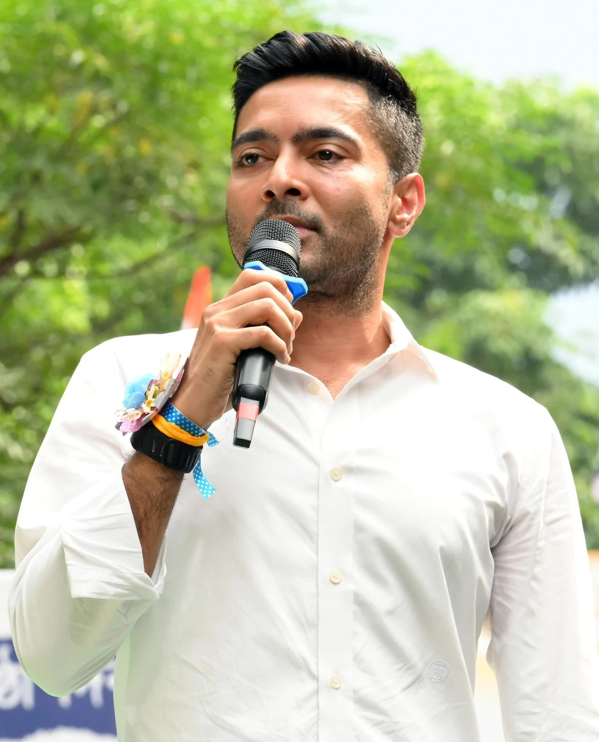 कोलकाता: अग्निशमन विभाग का बड़ा एक्शन, अभिषेक बनर्जी का कैमक स्ट्रीट दफ्तर खाली करने का आदेश