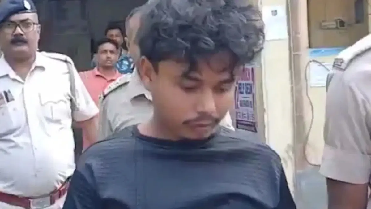 पश्चिम बंगाल: छात्रा से रेप-हत्या का आरोपी पुलिस मुठभेड़ में मारा गया, सीन रीक्रिएशन के दौरान छीनी थी बंदूक