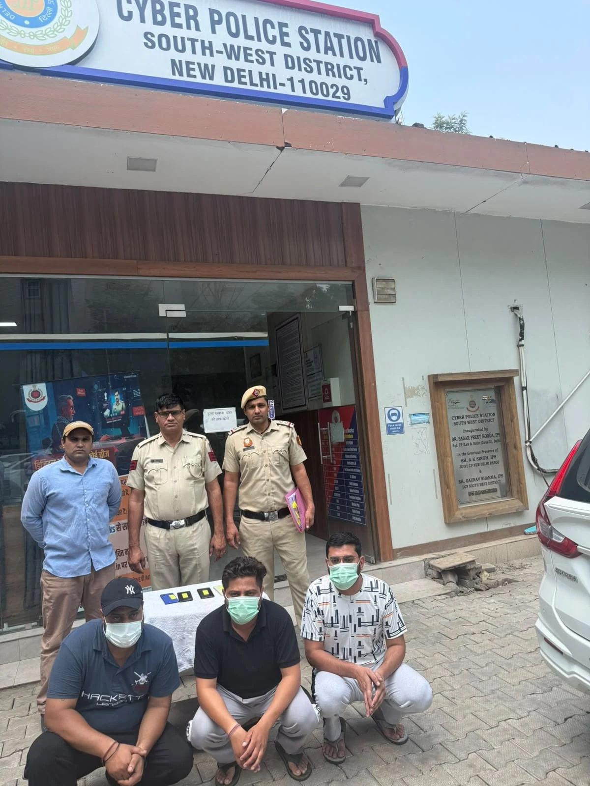 ‘डिजिटल अरेस्ट’ के जाल में फंसे रिटायर्ड कर्नल, पत्नी समेत गंवाए ₹15.50 लाख, चार गिरफ्तार