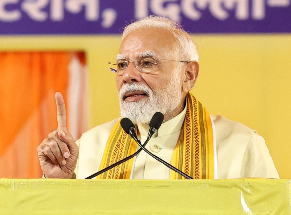वाराणसी में कपड़ा इकाई से लेकर भुवनेश्वर में RBI के साइबर सेंटर तक, प्रधानमंत्री मोदी के दो अहम दौरे