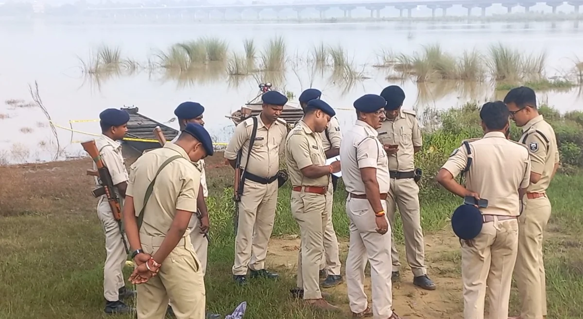 पटना: सोन नदी में रंगदारी वसूल रहे थे अपराधी, पुलिस से मुठभेड़ में सब-इंस्पेक्टर समेत दो घायल