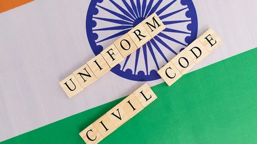 समान नागरिक संहिता (UCC) पर बंगाल सरकार का बड़ा कदम, मसौदा विधेयक की समीक्षा के लिए 9-सदस्यीय समिति गठित