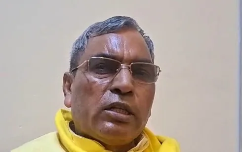 आजम खान से अखिलेश की मुलाकात पर राजभर का तंज, बोले- 'वोट बैंक खिसका तो याद आई'