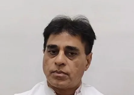 गुजरात: नकली दवाओं और मिलावट पर सरकार का बड़ा एक्शन, 50 दवा कंपनियों के लाइसेंस रद्द