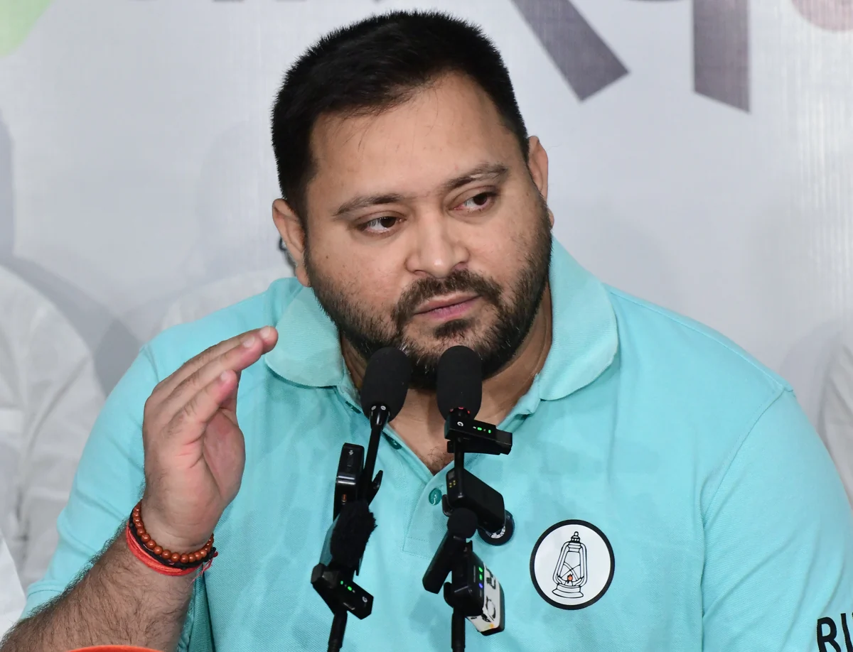 अनंत सिंह के लिए RJD के दरवाज़े बंद? तेजस्वी यादव बोले- हमारी तरफ से कोई प्रस्ताव नहीं