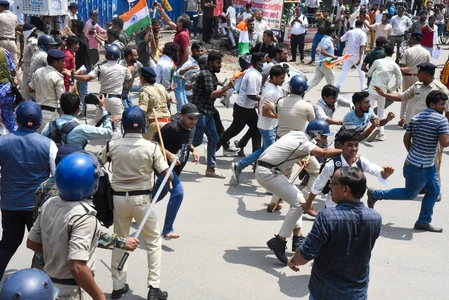 पटना: सब-इंस्पेक्टर भर्ती में देरी पर उम्मीदवारों का प्रदर्शन, फिजिकल टेस्ट की तारीखों की मांग