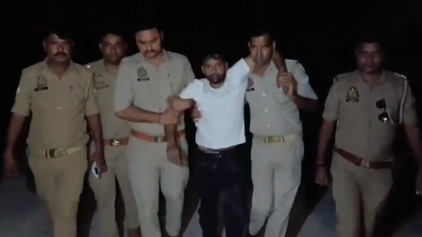 इटावा: पुलिस मुठभेड़ में घायल हुआ 30 से ज़्यादा मुकदमों का आरोपी, महिला से लूट का था मामला