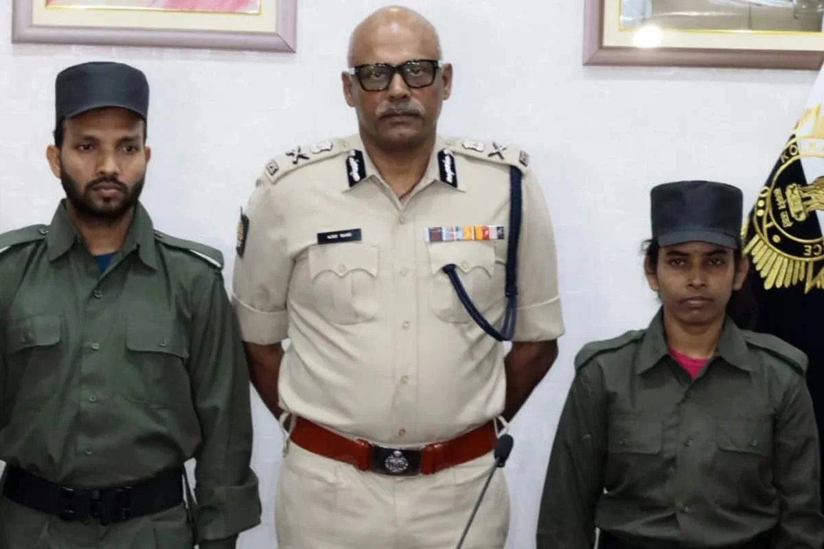 बंगाल-झारखंड के दो इनामी माओवादियों का कोलकाता में आत्मसमर्पण, AK-47 भी सौंपी