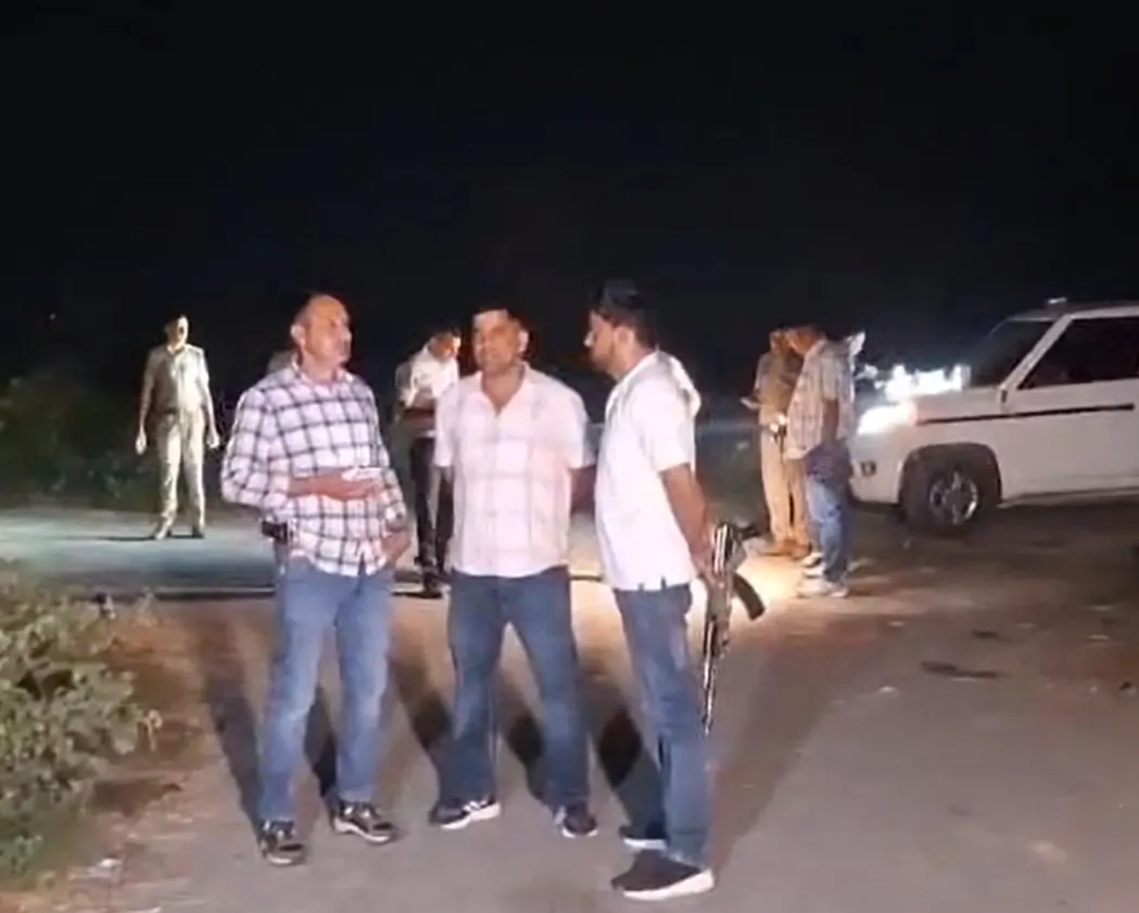 हरियाणा: करनाल में पुलिस से मुठभेड़ के बाद बदमाश गिरफ्तार, जवाबी फायरिंग में पैर में लगी गोली