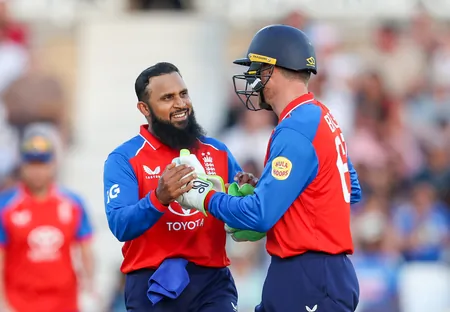 T20I क्रिकेट में नया कीर्तिमान: आदिल रशीद बने दुनिया के दूसरे सबसे सफल गेंदबाज़